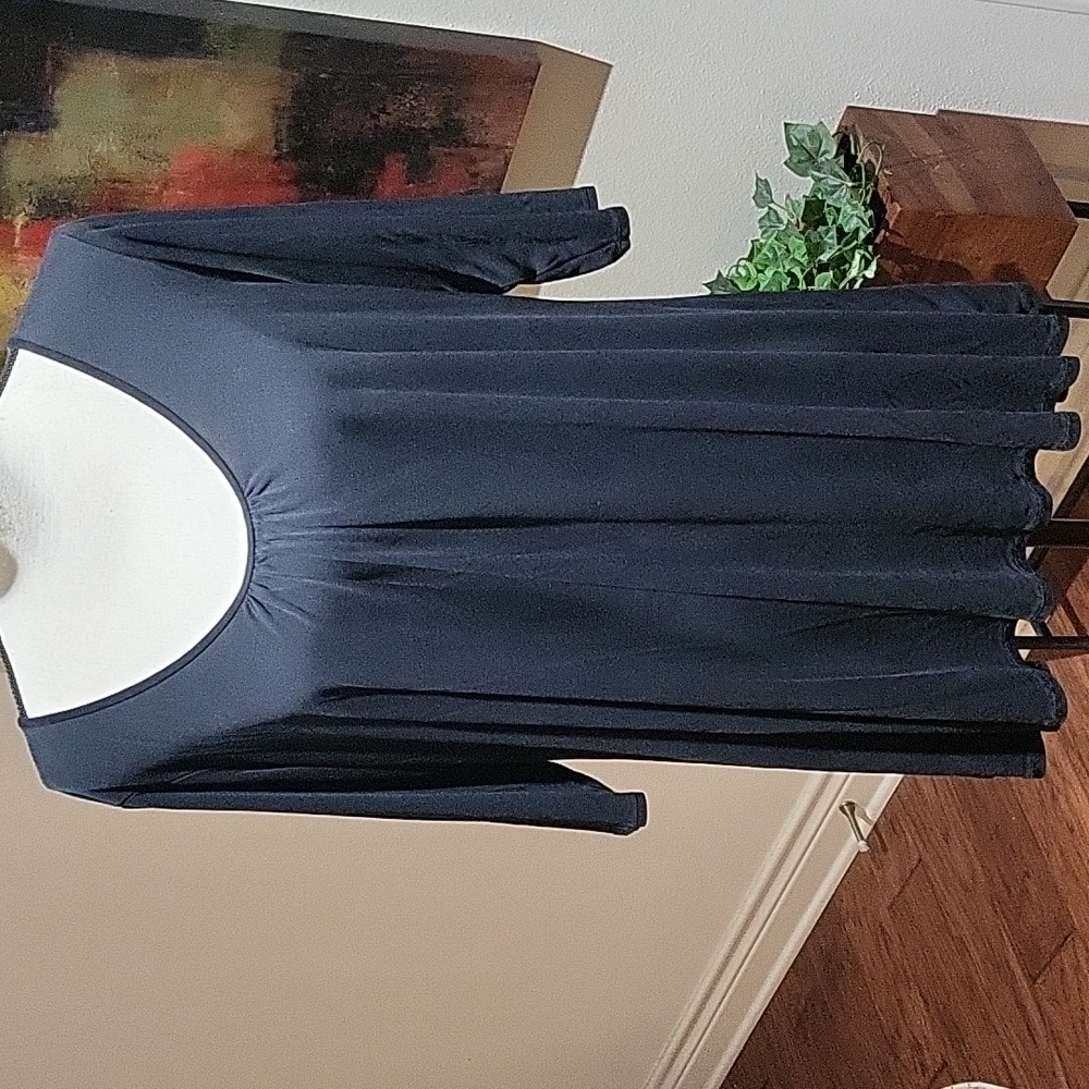 Eileen Fisher 100% Silk Blouse. Size L